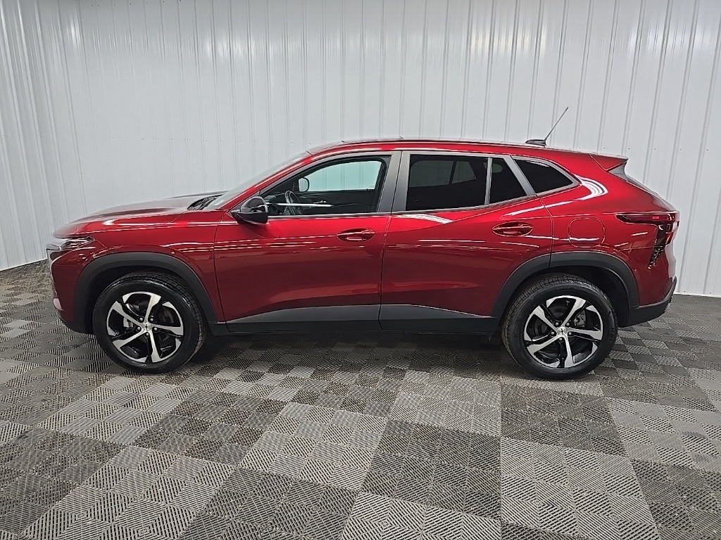 2024 Chevrolet Trax photo 5