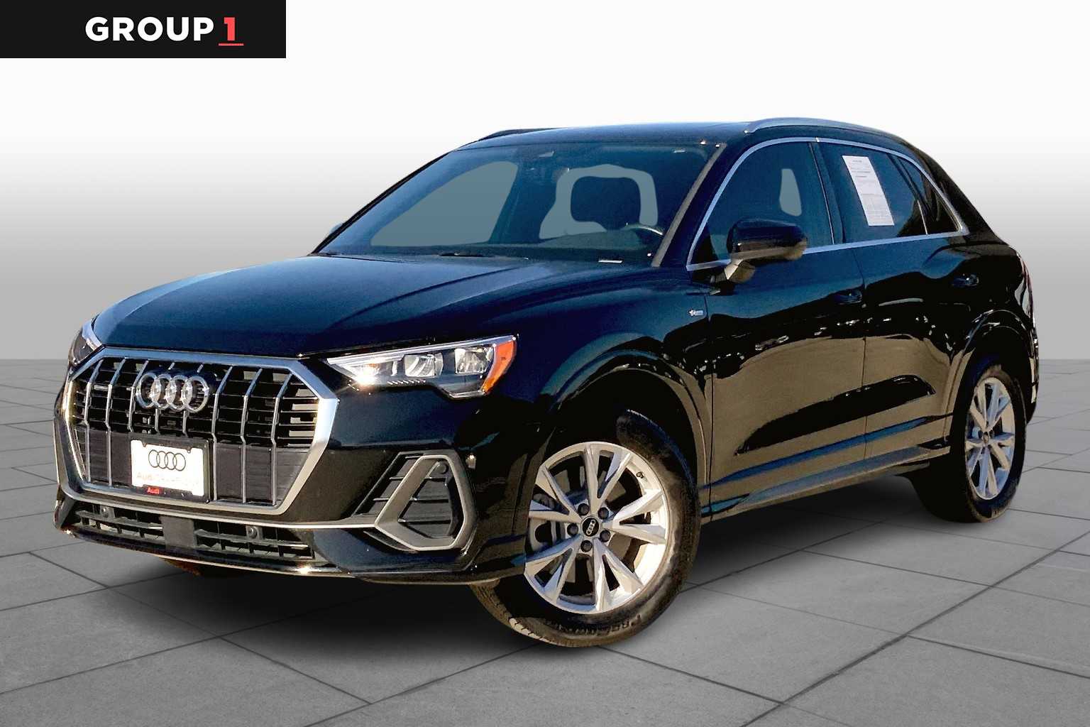 2021 Audi Q3 S Line Premium's photo