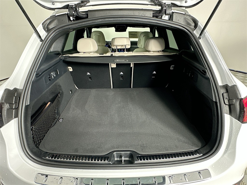 2026 Mercedes Benz GLC 300 4MATIC photo 24