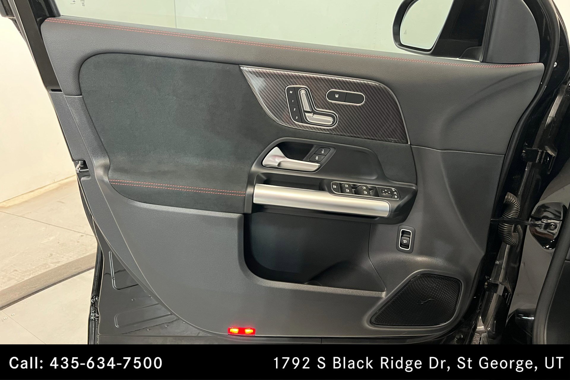 2025 Mercedes Benz GLA 250 photo 14