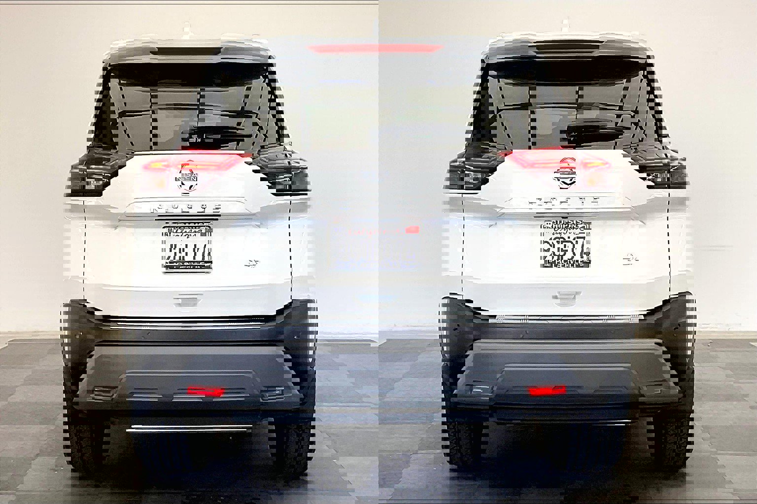 2023 Nissan Rogue SV photo 3