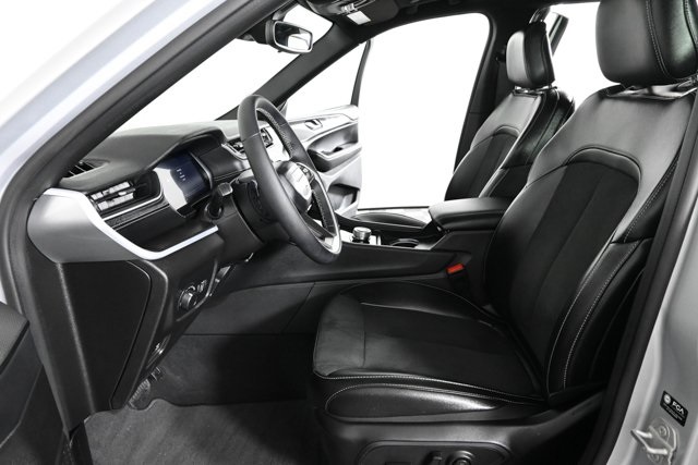 2024 Jeep Grand Cherokee Altitude X photo 17