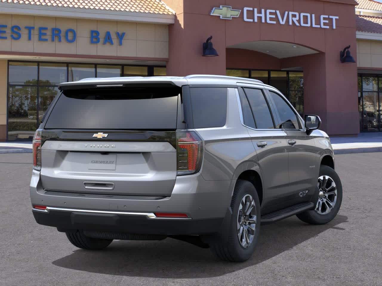 2025 Chevrolet Tahoe LS photo 4