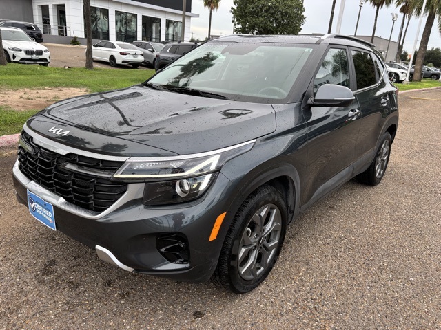 2024 Kia Seltos S photo 3