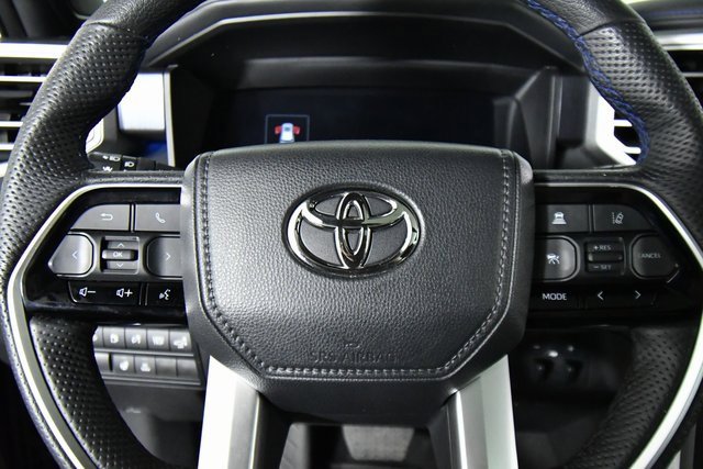 2023 Toyota Sequoia SR5 photo 2