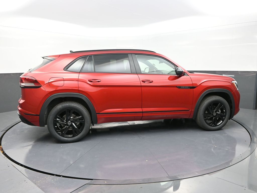 2025 Volkswagen Atlas Cross Sport SEL R-Line photo 8