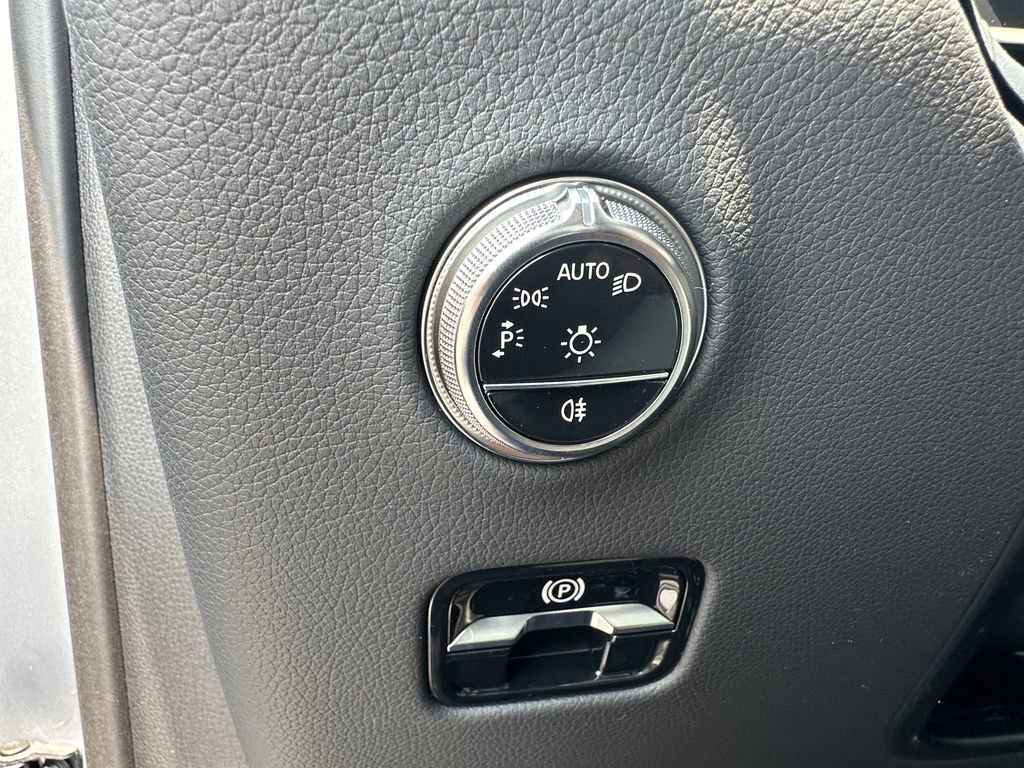 2025 Mercedes Benz GLC 350e 4MATIC photo 35