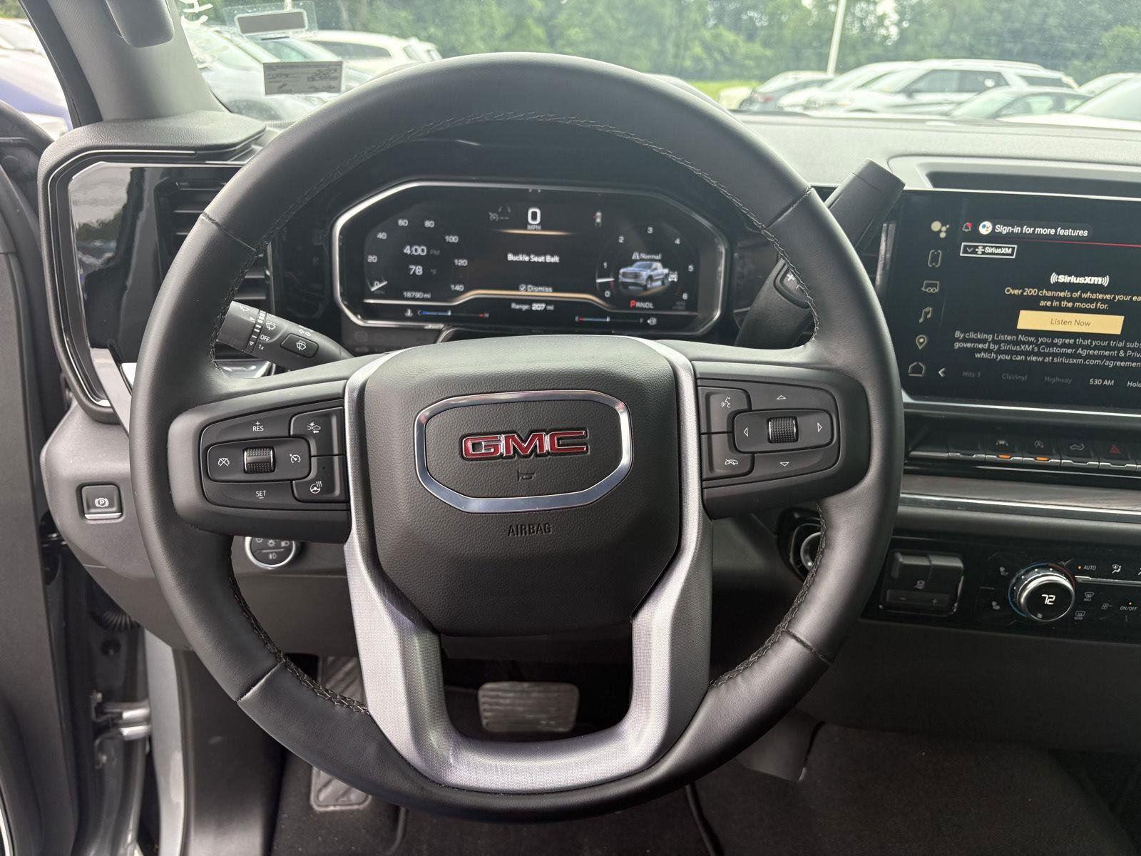 2025 Gmc Sierra 1500 SLT photo 12