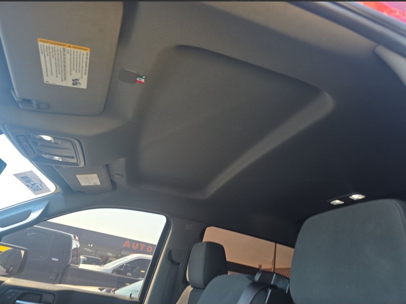 2020 Chevrolet Silverado 1500 Custom photo 24