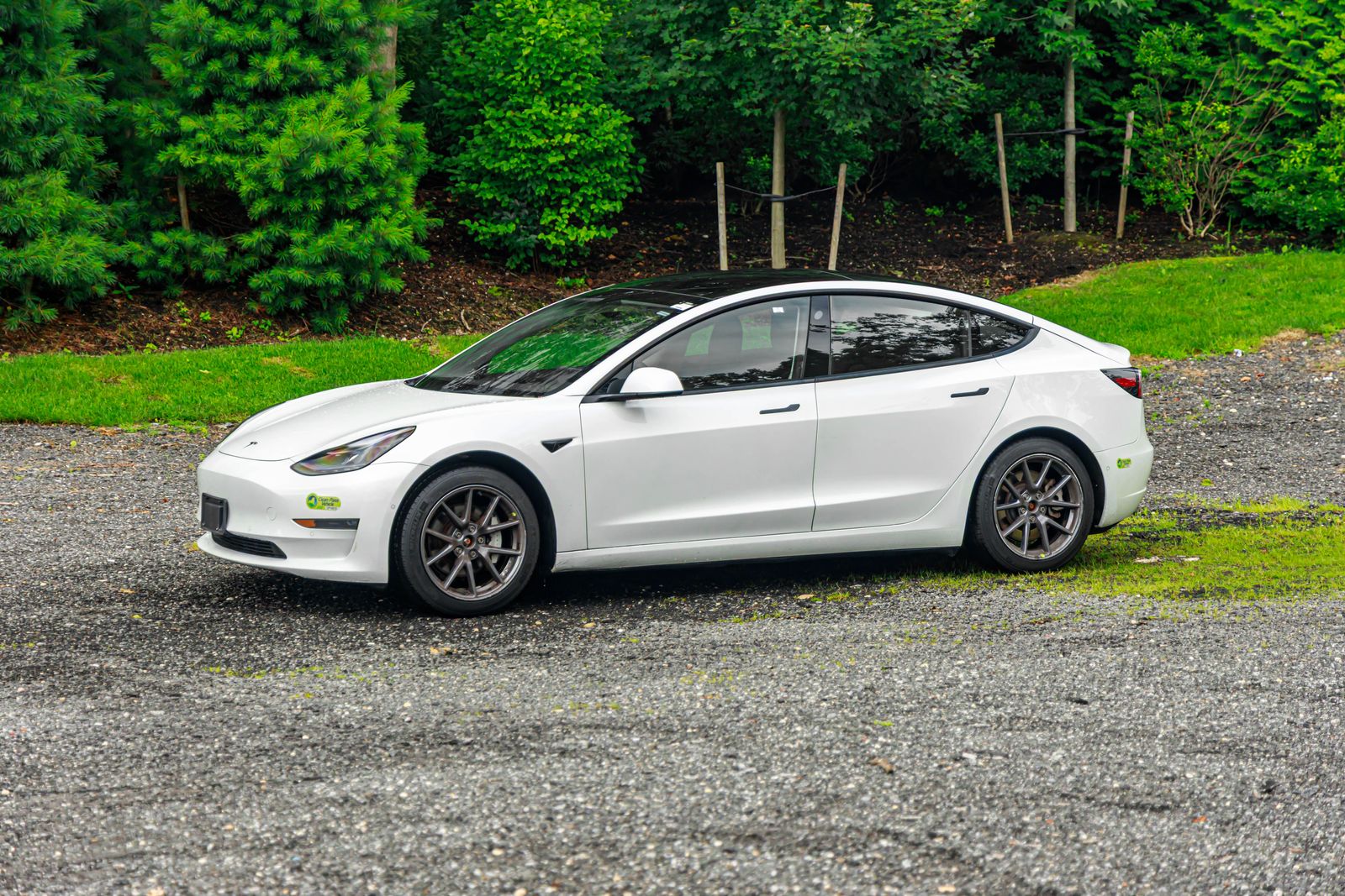 2022 Tesla Model 3 Long Range photo 3