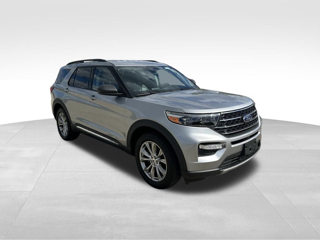 2020 Ford Explorer XLT photo 4
