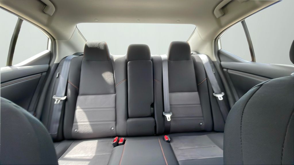 2025 Nissan Sentra SR Midnight Edition photo 18