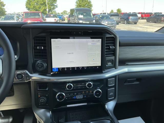 2025 Ford F-150 Lariat photo 22