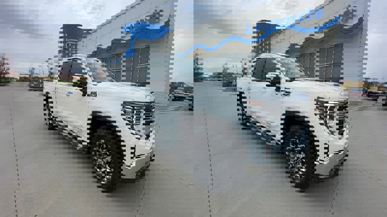 Used 2025 GMC Sierra 1500 SLT with VIN 1GTUUDED8SZ255504 for sale in Kansas City