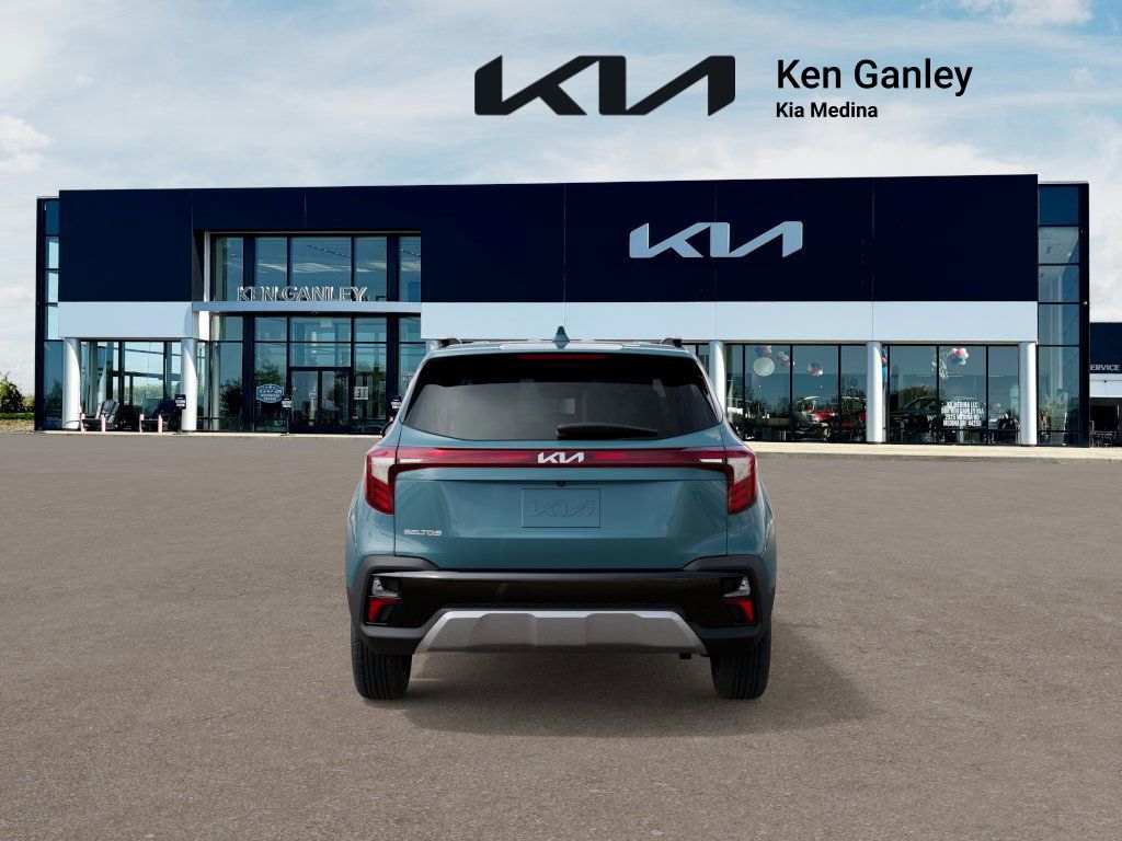 2026 Kia Seltos EX photo 5