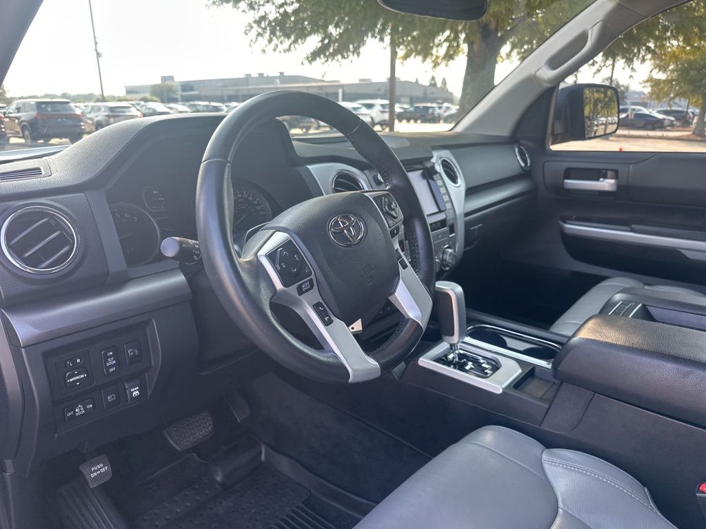 2020 Toyota Tundra SR5 Grade photo 2