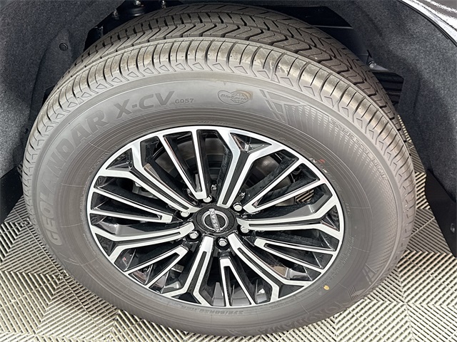 2026 Nissan Armada Platinum photo 4
