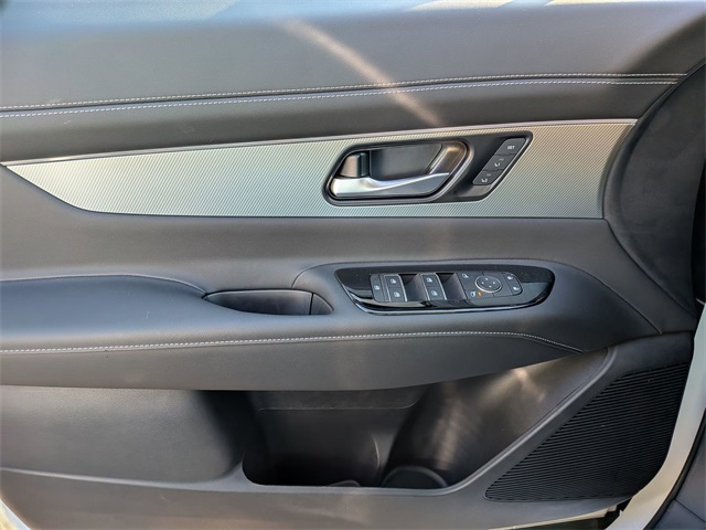 2025 Nissan Murano SL photo 9