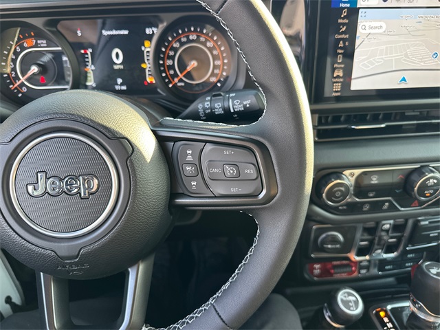 2025 Jeep Wrangler Rubicon photo 36