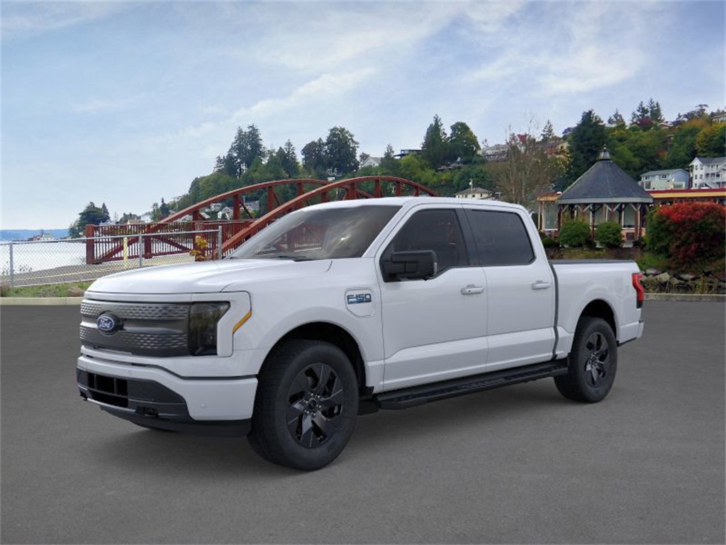2025 Ford F-150 Lightning Flash's photo