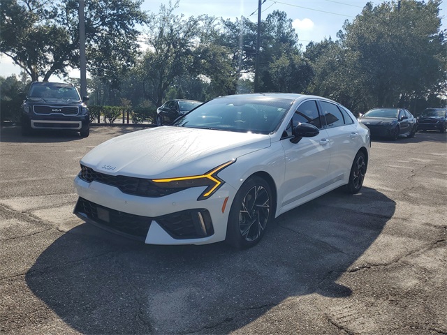 2025 Kia K5 GT-Line photo 4