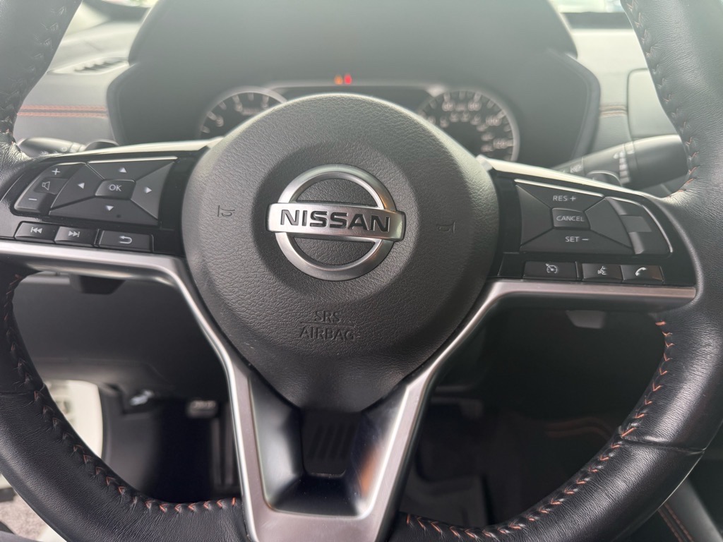 2019 Nissan Altima 2.5 SR photo 17