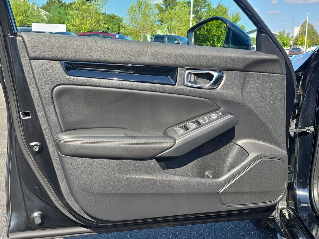 2022 Honda Civic Sport Touring photo 24