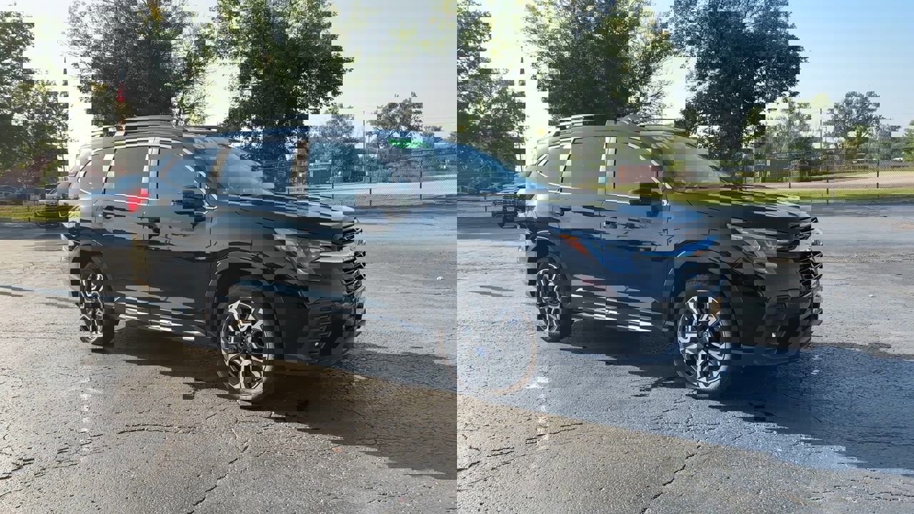 2023 Subaru Ascent Limited photo 2