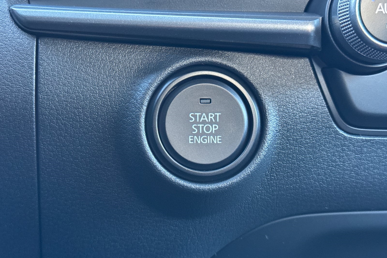 2025 Mazda Mazda3 2.5 Select Sport photo 21