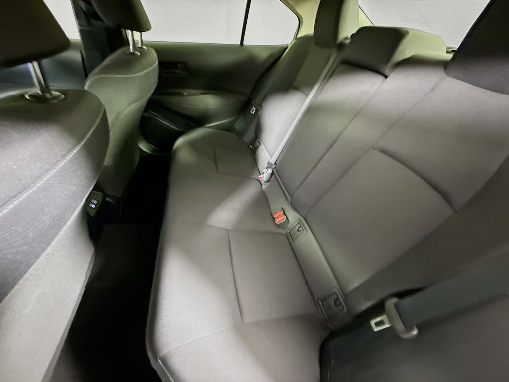 2025 Toyota Corolla Hybrid LE photo 21