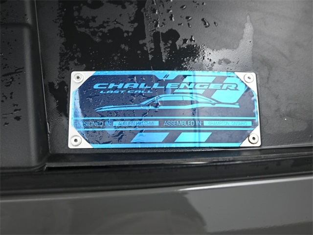 2023 Dodge Challenger SXT AWD photo 15