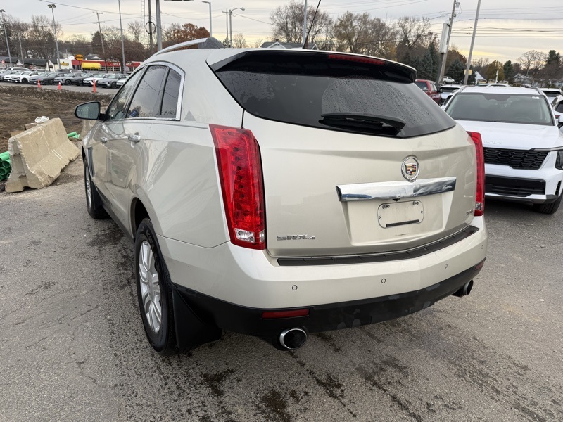 2015 Cadillac SRX Luxury photo 4
