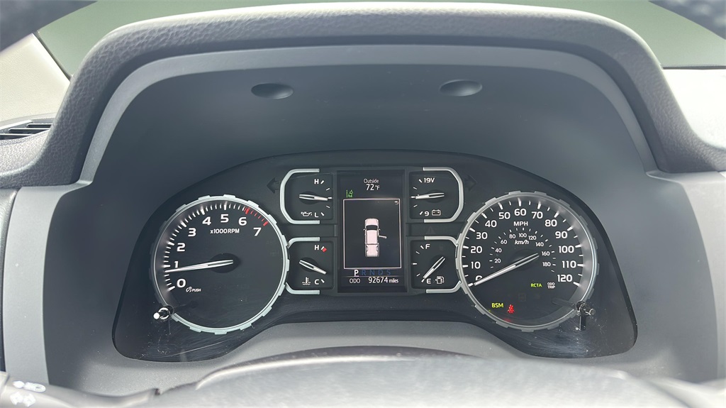 2018 Toyota Tundra Limited photo 12