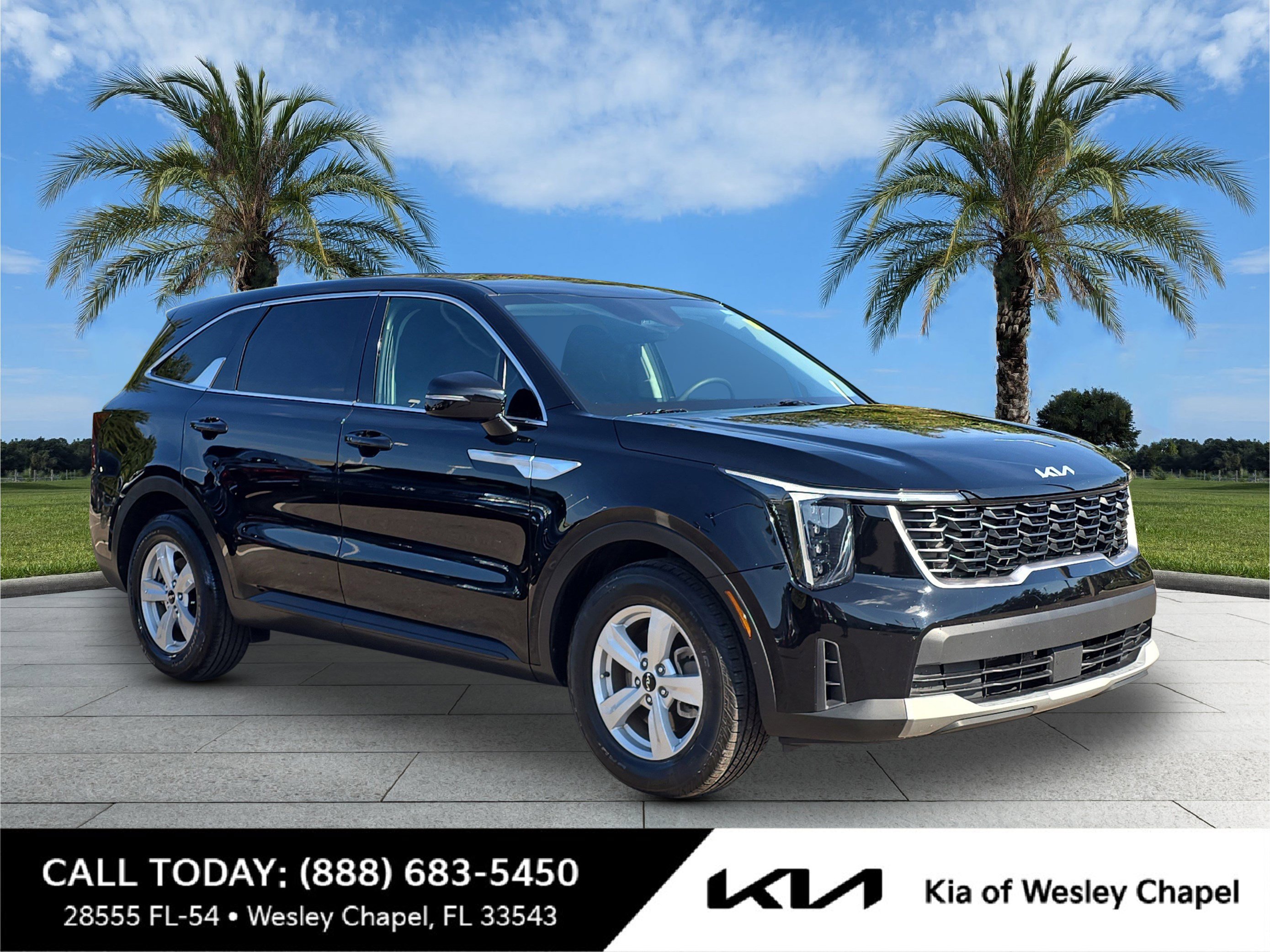 2024 Kia Sorento LX's photo