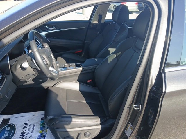 2025 Genesis G70 2.5T photo 23
