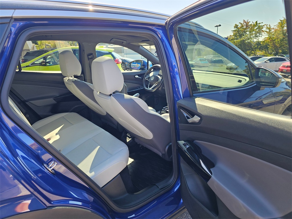 2022 Volkswagen ID.4 Pro S photo 14