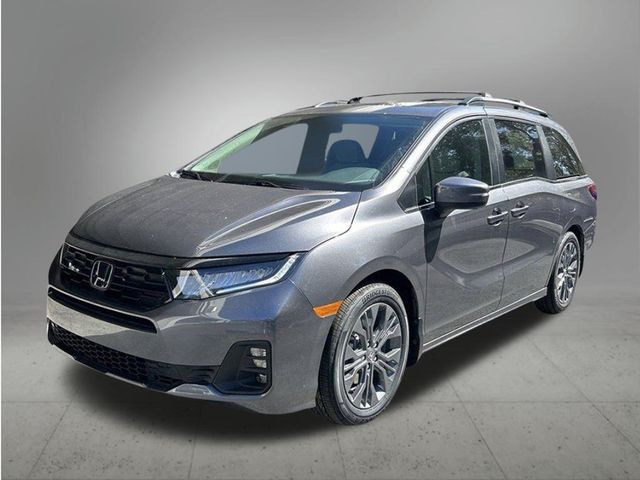 2026 Honda Odyssey Touring's photo