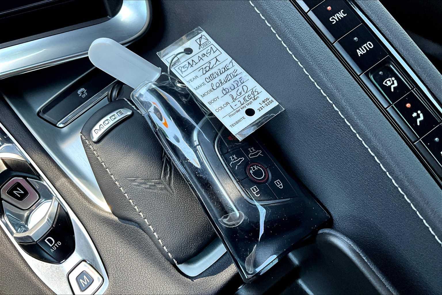 2024 Chevrolet Corvette Stingray 1LT photo 12
