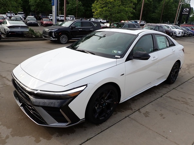 2025 Hyundai Elantra N Line photo 6