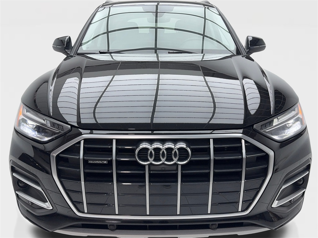 2022 Audi Q5 40 Premium Plus photo 4