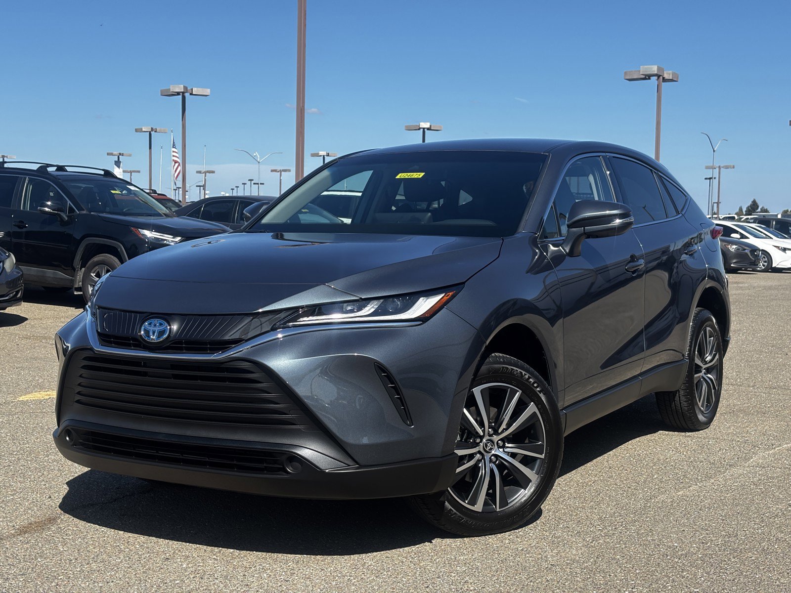 2024 Toyota Venza LE photo 22