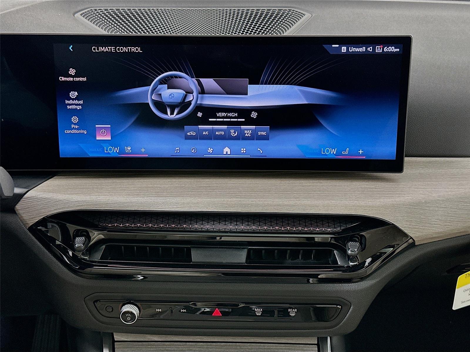 2025 Bmw 230i xDrive photo 16