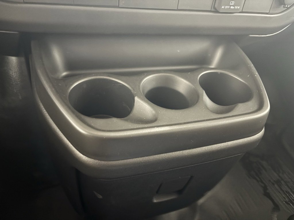 2025 Chevrolet Express Cargo 2500 photo 27