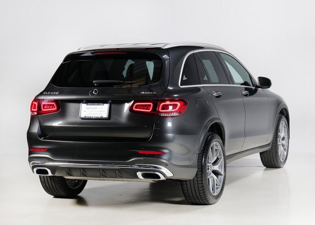 2022 Mercedes Benz GLC 300 4MATIC photo 2