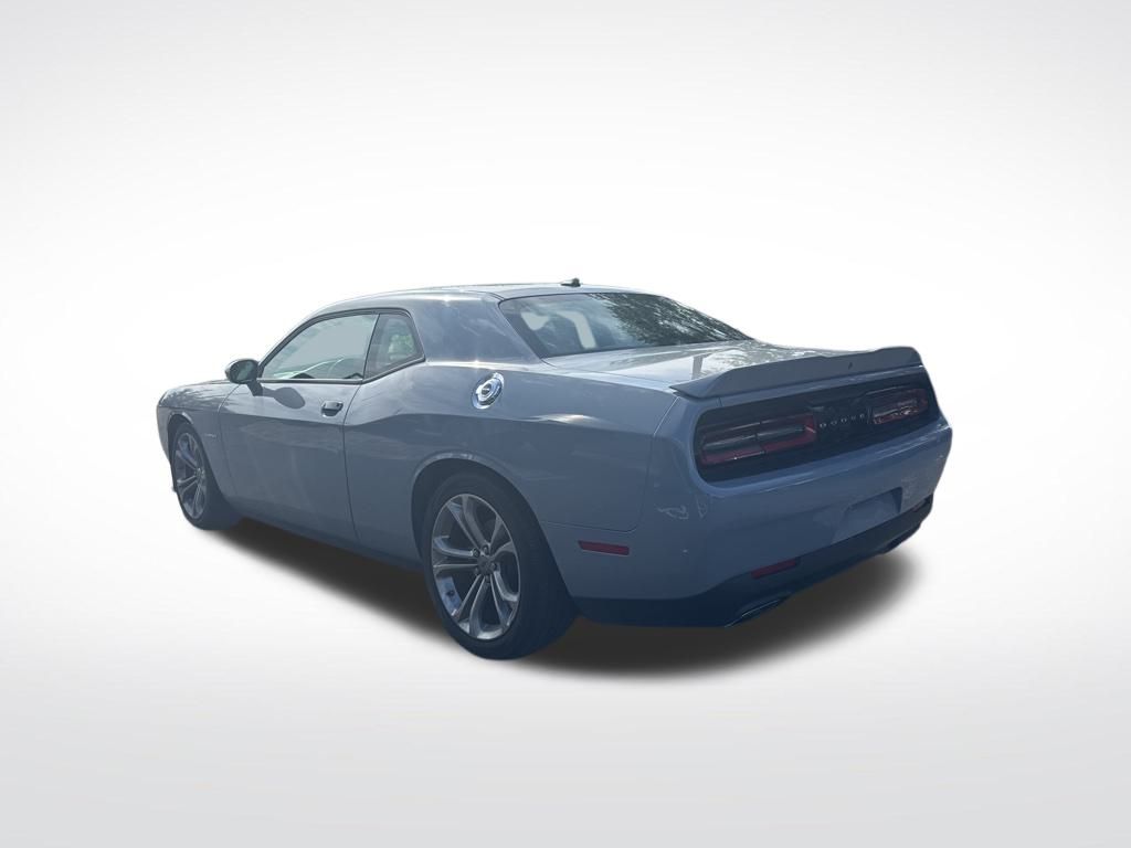 2022 Dodge Challenger R/T photo 5