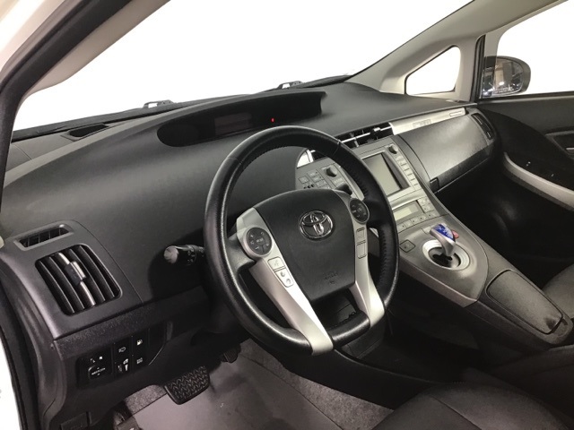 2013 Toyota Prius Plug-in Base photo 7