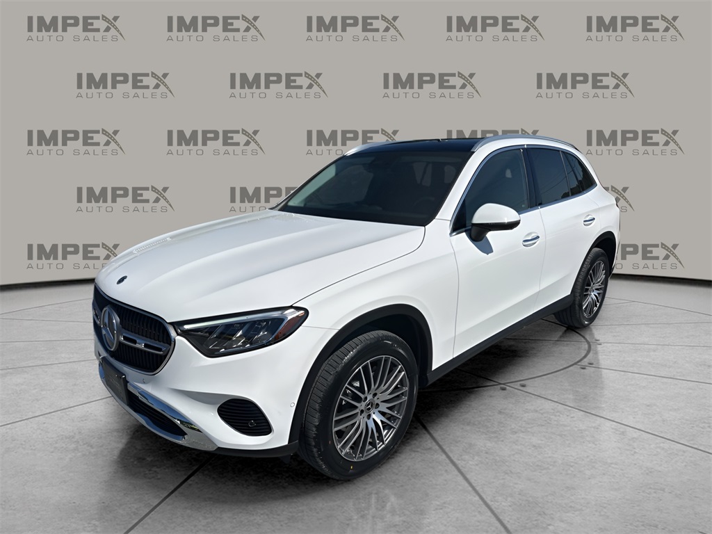 2023 Mercedes-Benz GLC GLC 300's photo