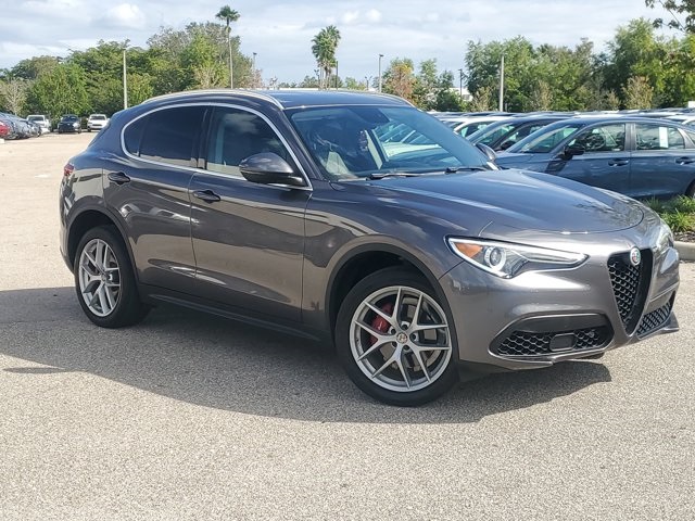 2019 Alfa Romeo Stelvio Base