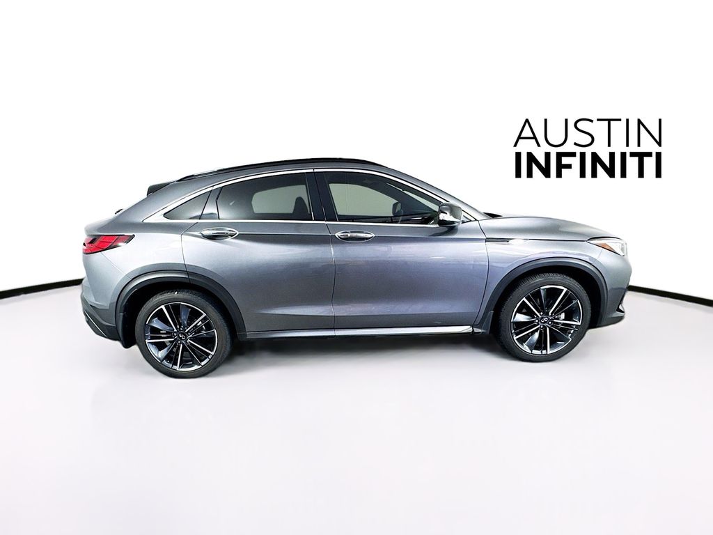 2024 Infiniti QX55 Luxe photo 7