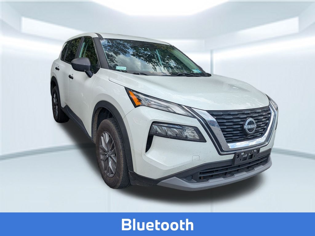 2023 Nissan Rogue S photo 2